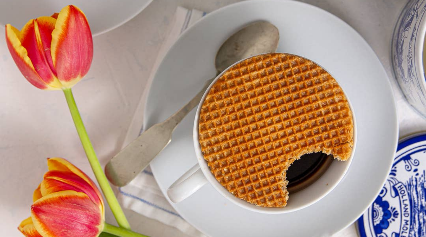 why-stroopwafels-and-coffee-are-the-perfect-pair